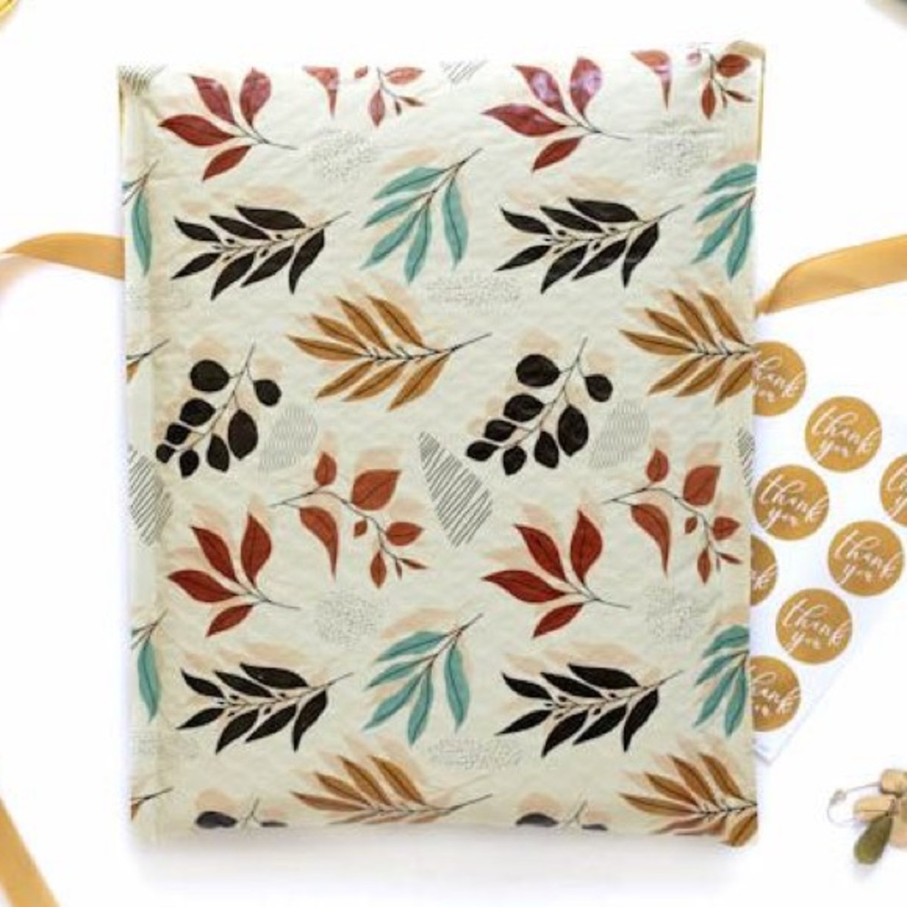 Fall Leaves Bubble Mailers 8.5" x 12" Pack of 10 - Picture 5 of 5